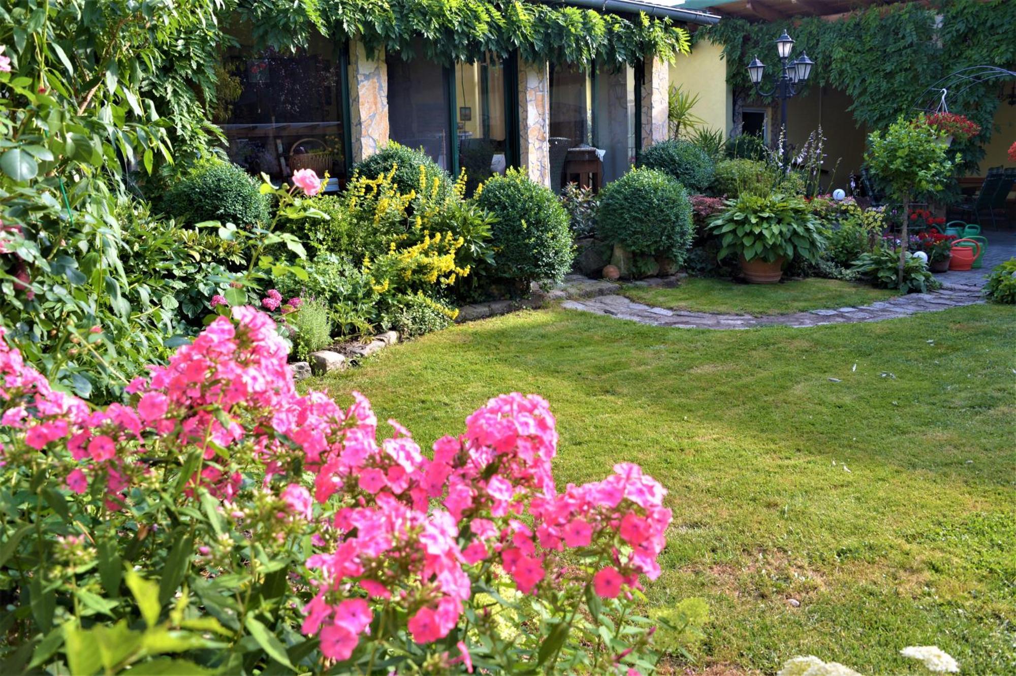 Ferienwohnung Koppi Pamhagen Exterior photo